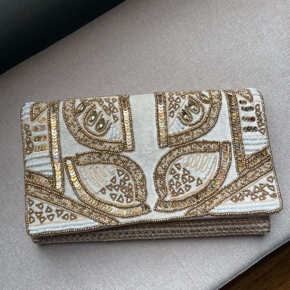 Lulus Clutch - Picture 1 of 2